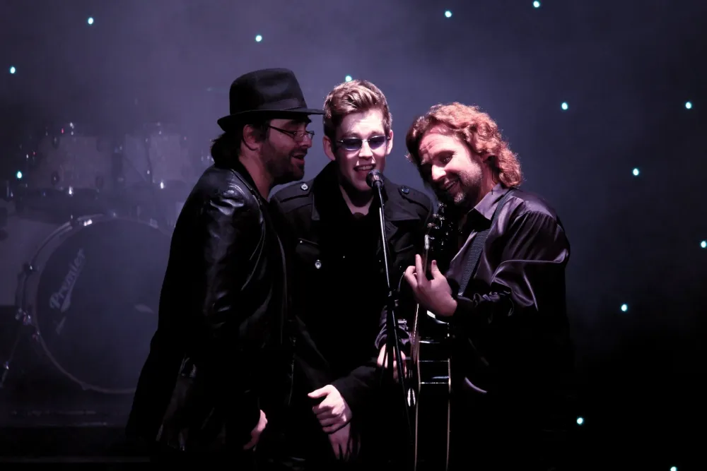 BEE GEES tribute (United Kingdom), photo 2