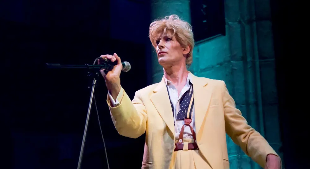 DAVID BOWIE tribute (United Kingdom) on stage