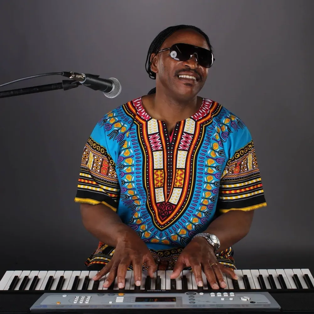 STEVIE WONDER tribute (United Kingdom) on stage