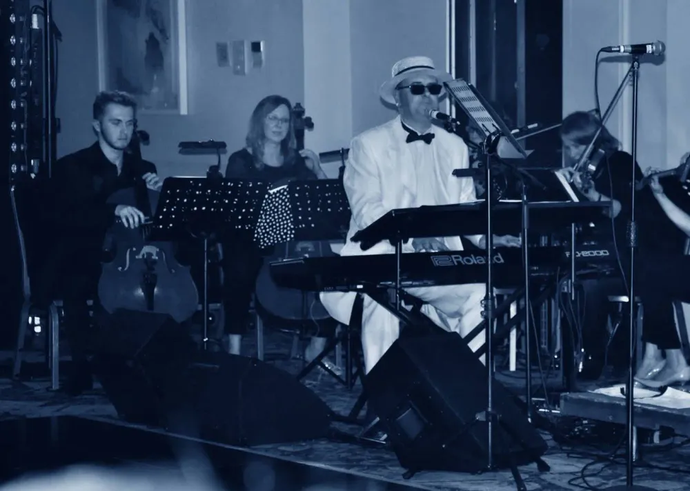 ELTON JOHN tribute (United Kingdom), photo 2