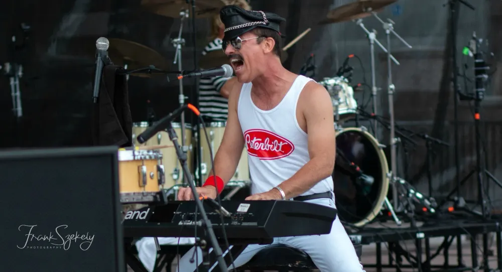 QUEEN tribute (United States), photo 4