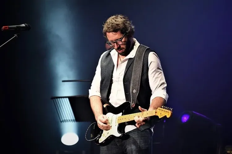 ERIC CLAPTON tribute (United States) on stage