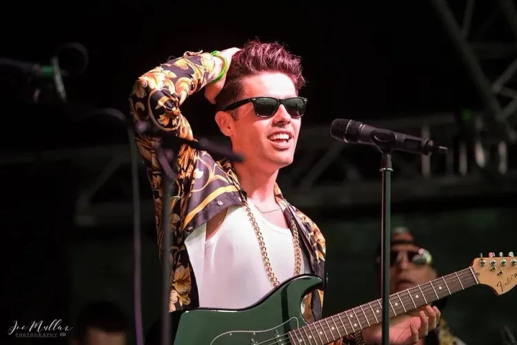 BRUNO MARS tribute (United Kingdom) on stage